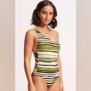 SUN STRIPE ONE SHOULDER ONE-PIECE SWIMSUIT